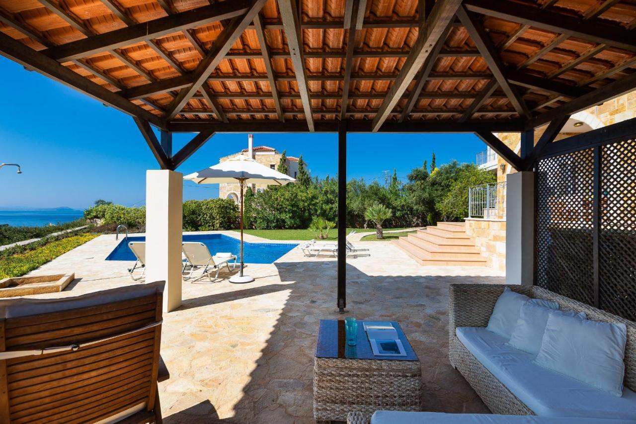 Villa And Sea Tersanas