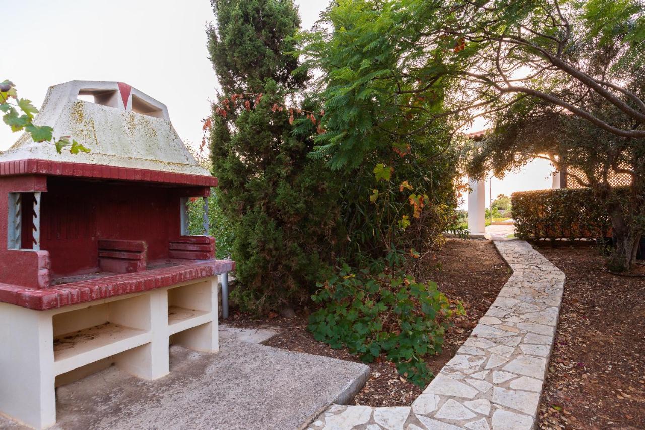 And Sea Villa