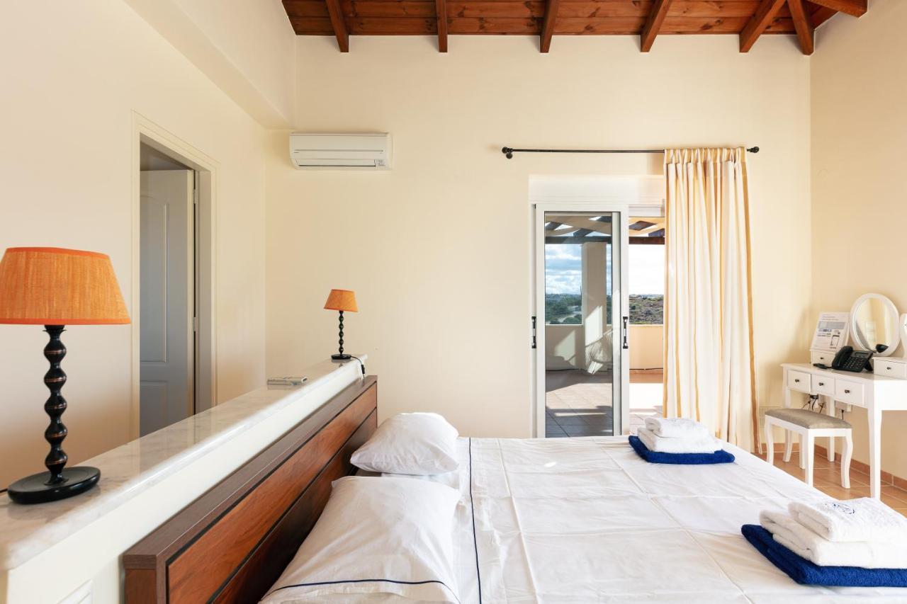 And Sea Villa