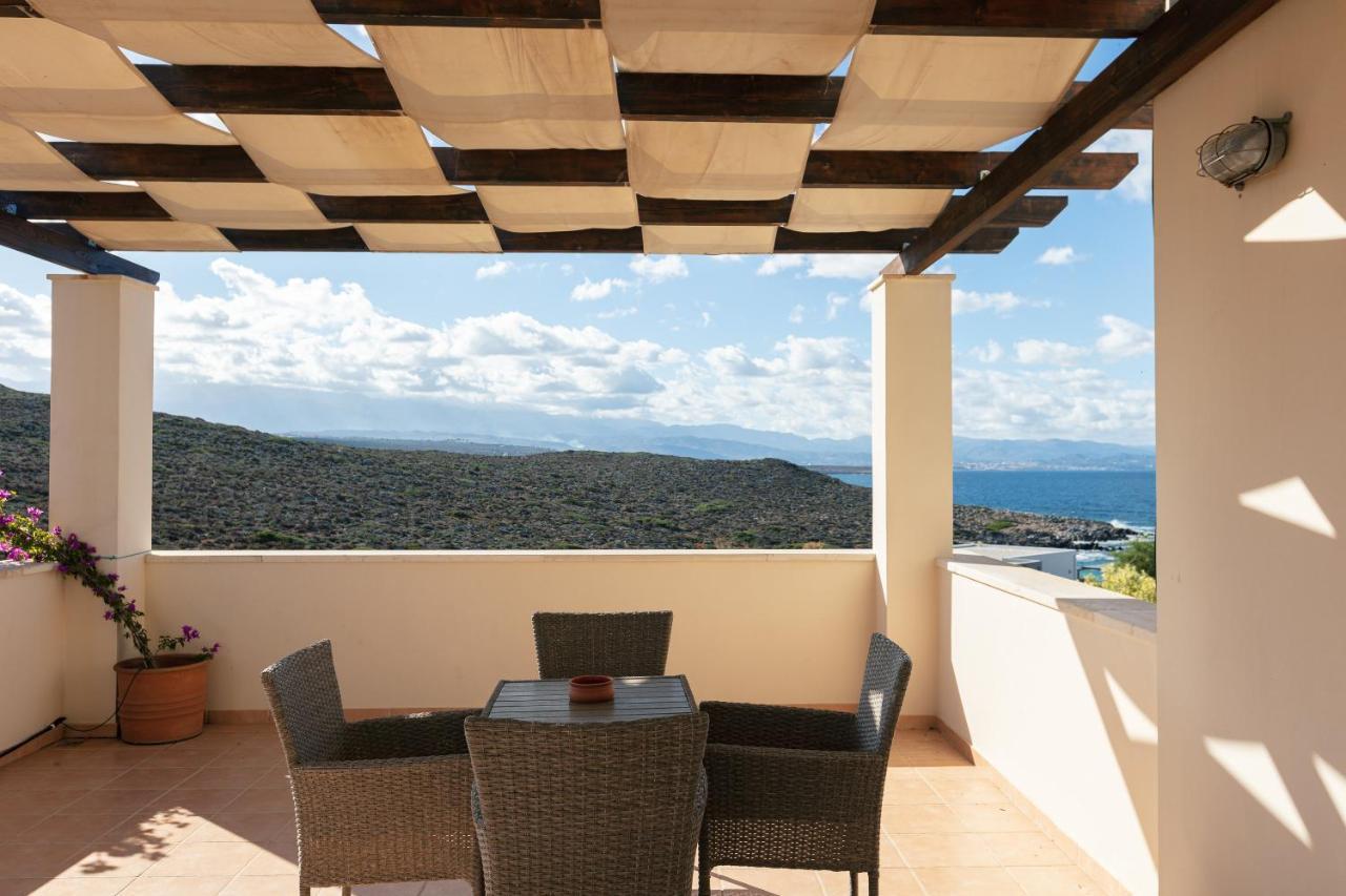 Villa And Sea *